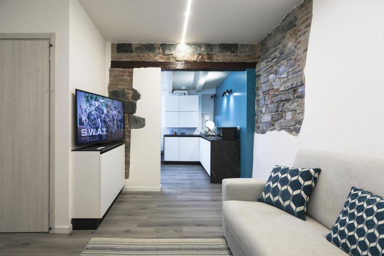 Blue Sapphire Como Cozy Flat In Center Of City Apartment Ngoại thất bức ảnh