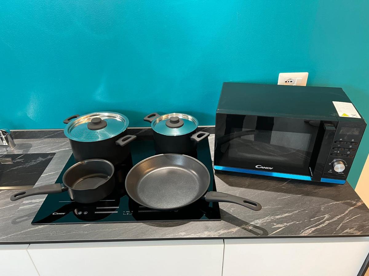 Blue Sapphire Como Cozy Flat In Center Of City Apartment Ngoại thất bức ảnh